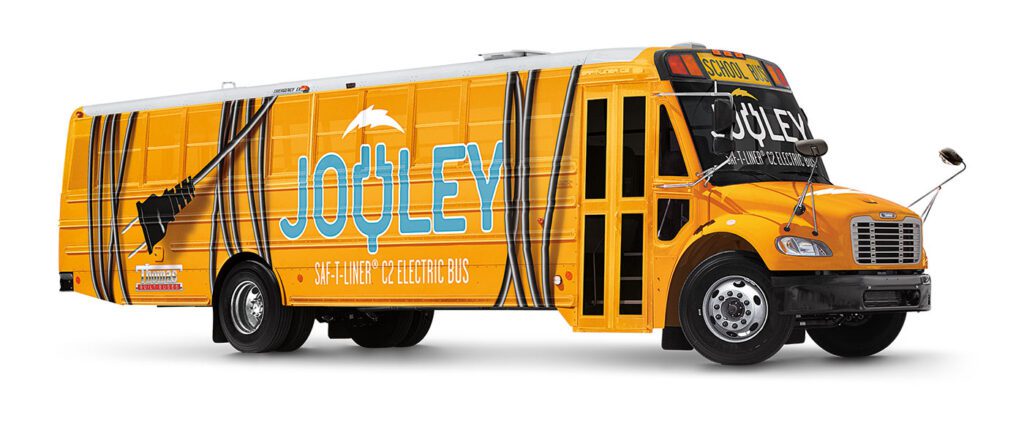 Daimler Trucks Dreaming up Self-Driving Semis and Electric School Buses