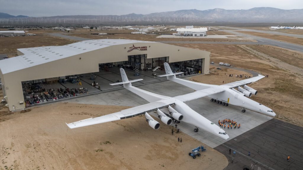 Stratolaunch Emerges