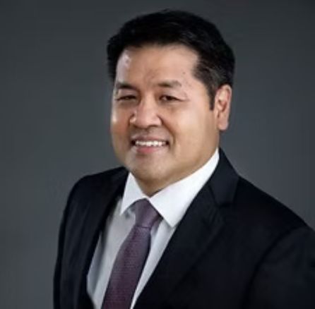 Man smiling at the camera for a headshot — Applied CAx Siemens software